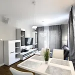 Aboutartapartments - Twin Towers Appartement