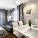 Aboutartapartments - Twin Towers Appartement