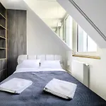 Aboutartapartments - Twin Towers Appartement