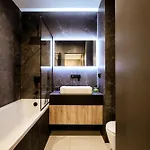 Aboutartapartments - Twin Towers