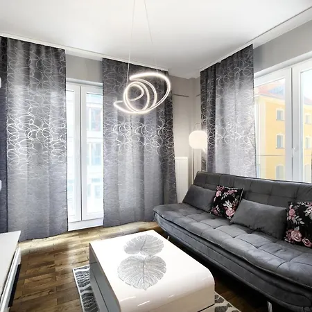 Apartment Aboutartapartments - Twin Towers