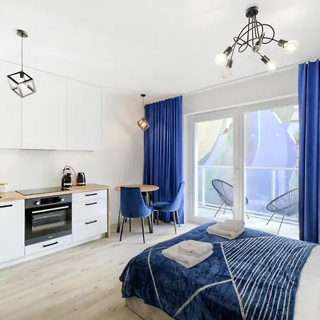 Aboutartapartments - Twin Towers Apartment