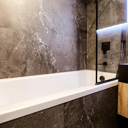 Apartment Aboutartapartments - Twin Towers *